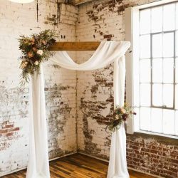 décoration mariage - arche d'entrée