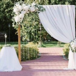 décoration mariage - arche d'entrée