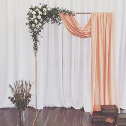 décoration mariage - arche d'entrée